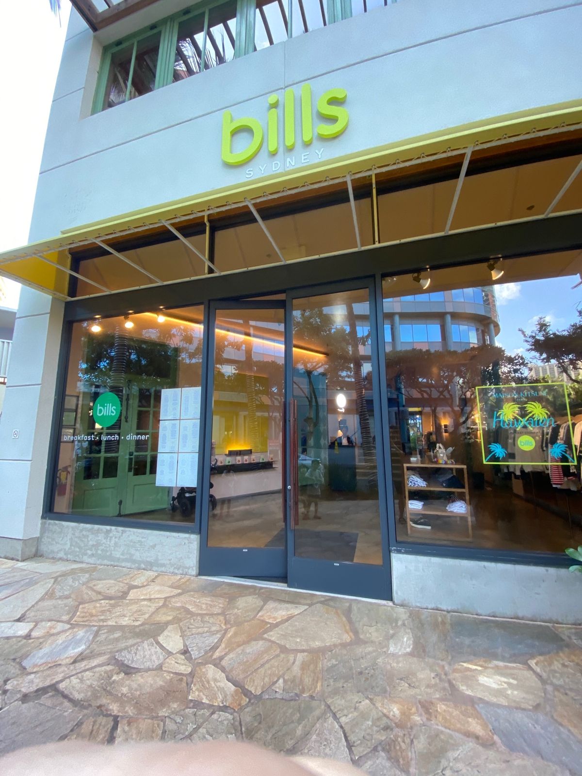 ビルズのスクランブルエッグ。

七里ヶ浜のビルズはまだ混んでるのかな？

...