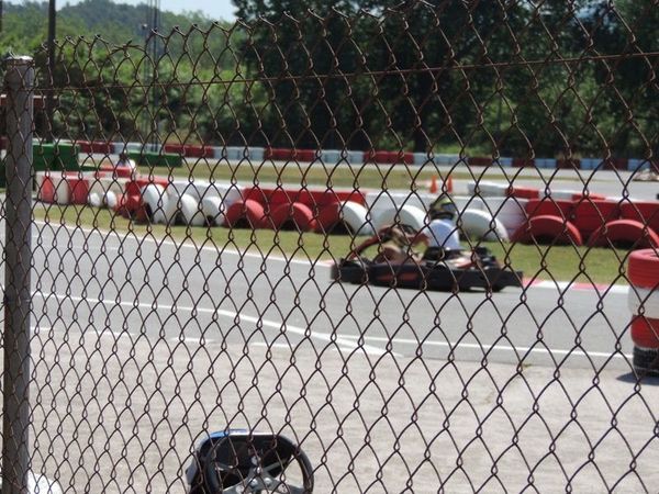 スペイン・バルセロナ「2017年 カタルーニヤ　イビサ」の写真：一旦バルセロナへ戻り友人と再会。
カート...