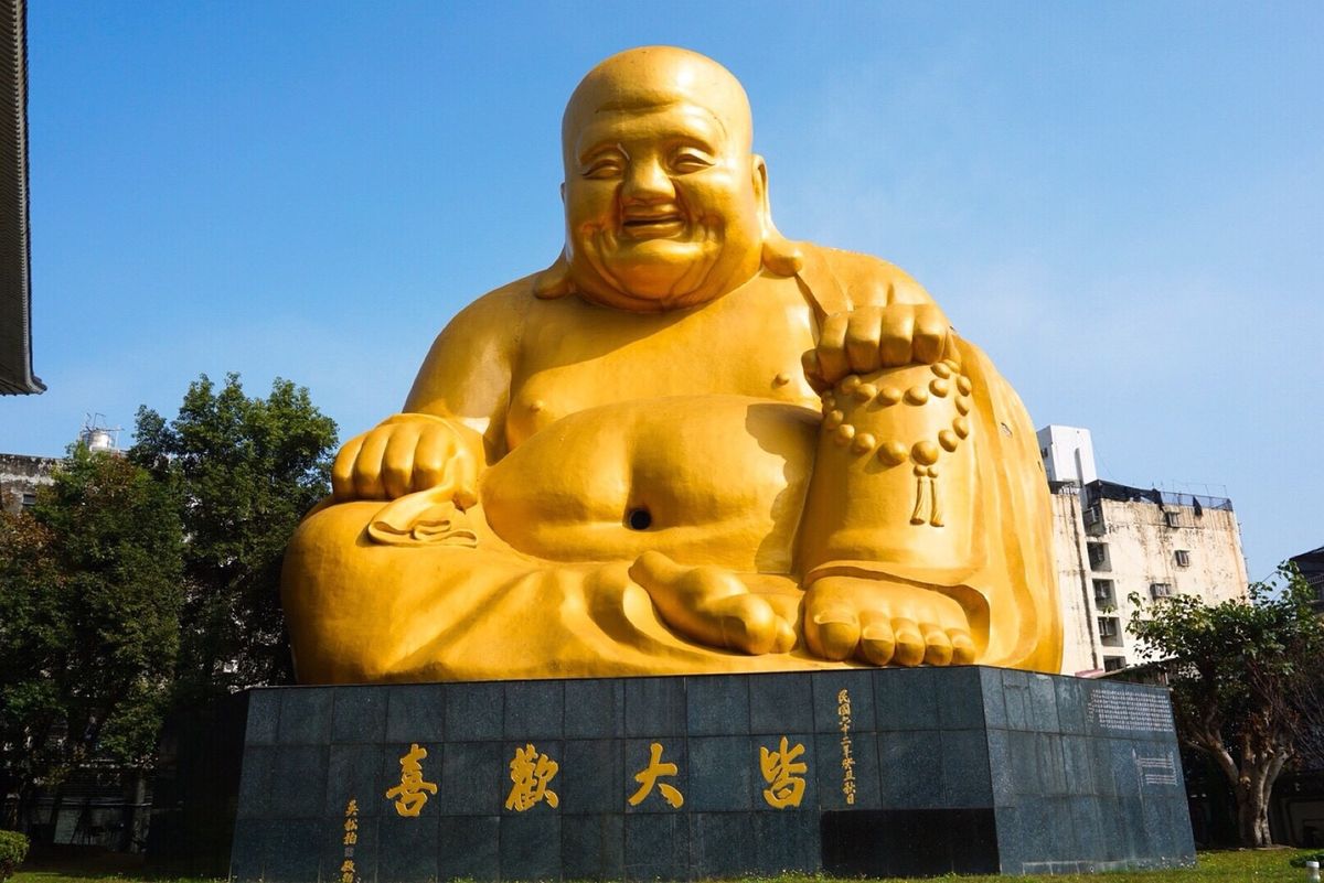 💁‍♀️台中の大仏
金欠に陥り駅から歩いて行ったけどめっちゃ遠くて
辿り着...