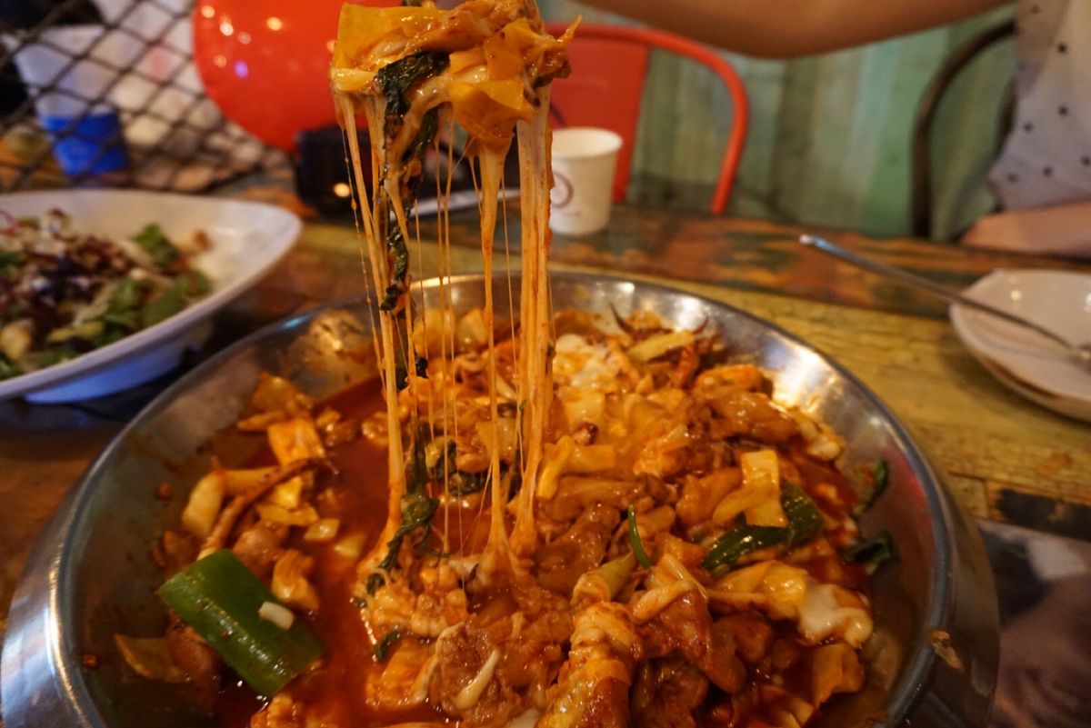 💁‍♀️明洞のMr.直火タッカルビのチーズタッカルビ
辛い、そして食べた後...