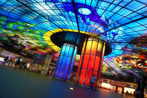 台湾・台北「台湾旅行」の写真：💁‍♀️アジア一美しい美麗島駅