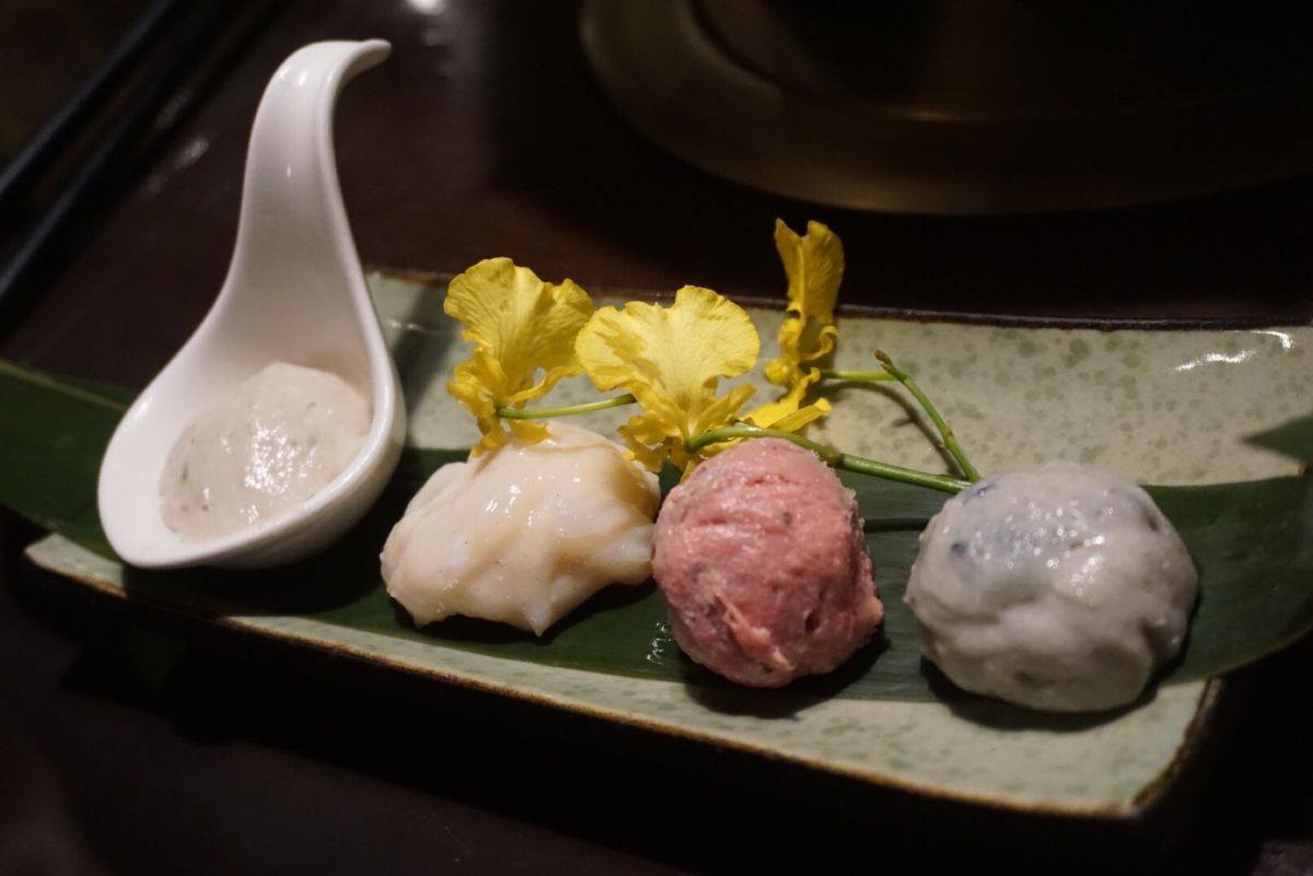 💁‍♀️無老鍋の火鍋
私は白湯スープの方が好きだった！
お肉は色んな種類食...