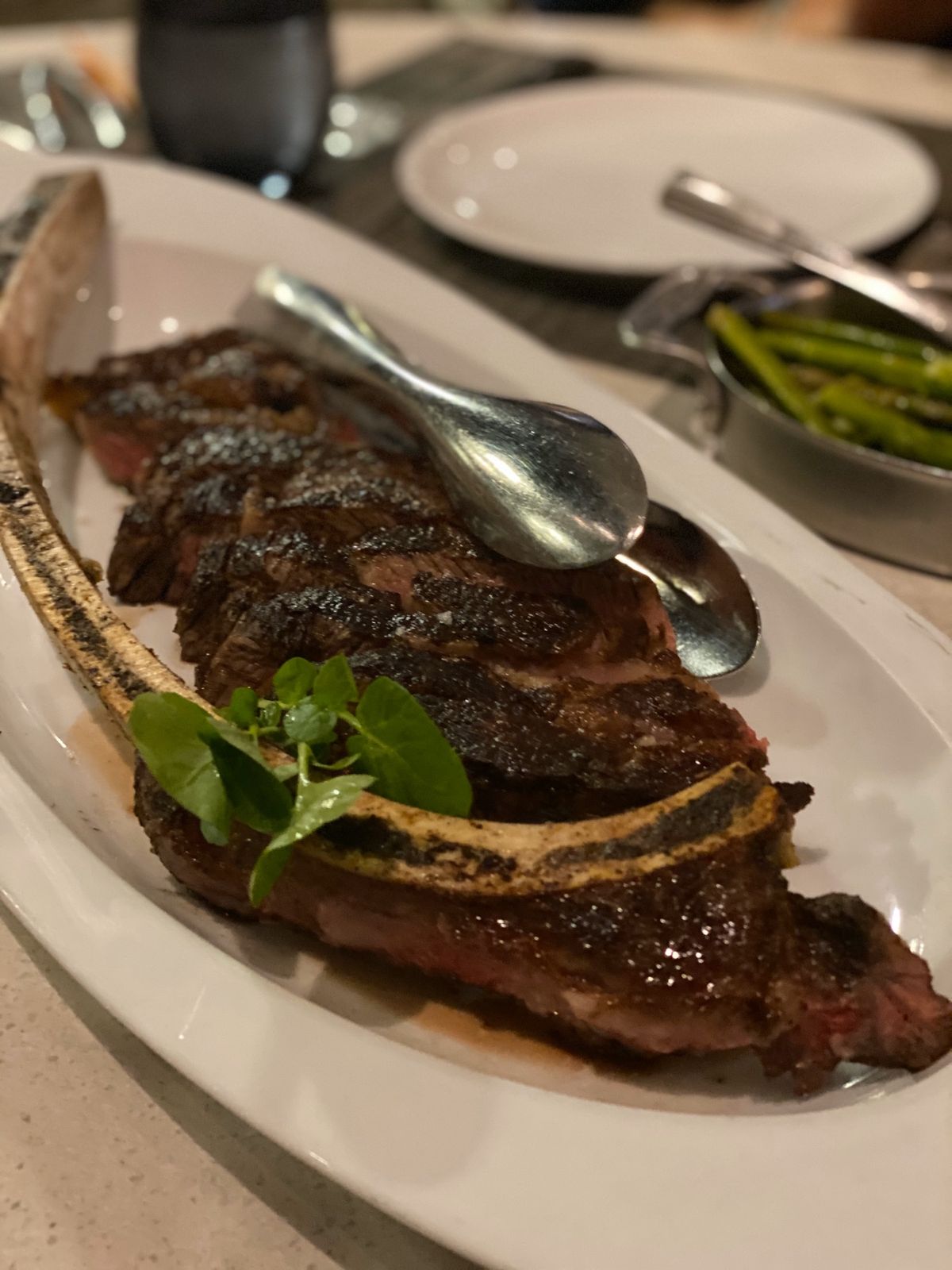 ラストはインターナショナルマーケットプレイスにある『Strip Steak...