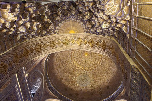 ウズベキスタン・タシケント、サマルカンド、ブハラ「ウズベキスタン🇺🇿」の写真：グーリ・ミエール廟