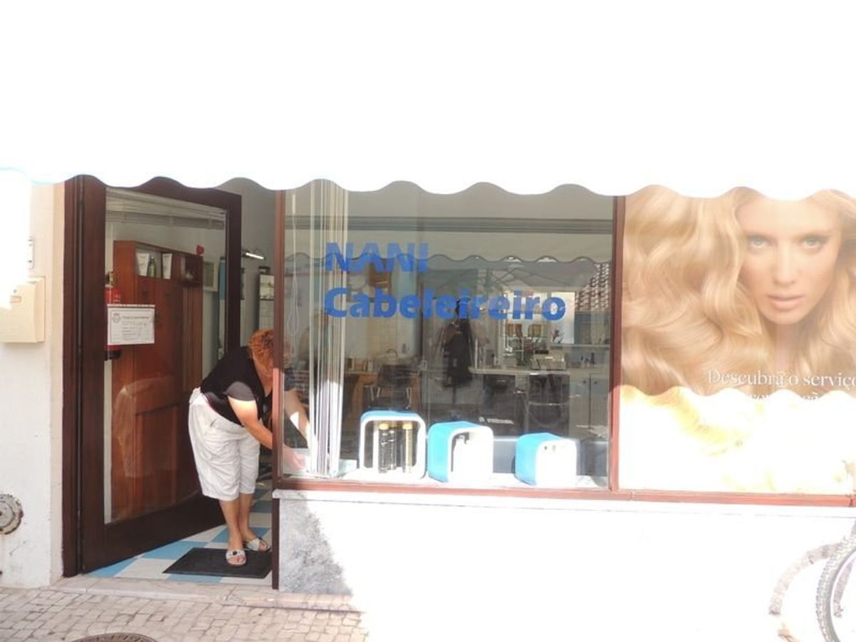 探していると「コンニチハ」と言われるので、
檀一雄？と聞いてみた。
知人だ...