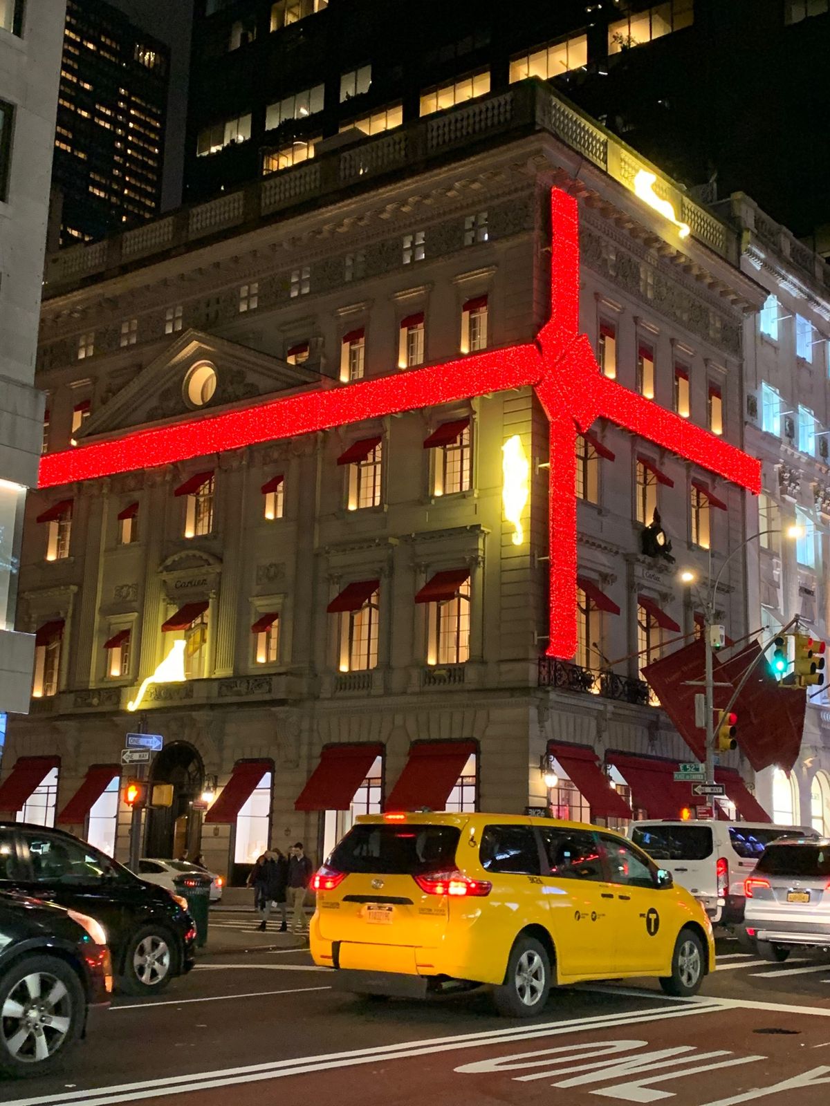 クリスマスシーズンのNYは街中デコレーションされててワクワクしてしまう