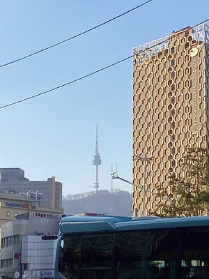 雪降ってて寒かったー！
未だソウルタワーに登ったことがないw