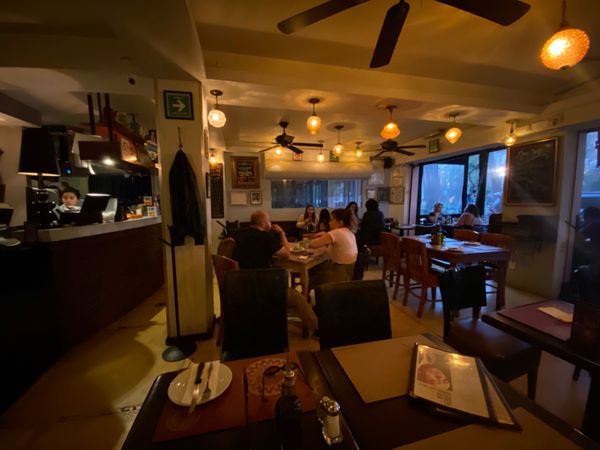 メキシコ・メキシコシティ「ただいまメキシコ！」の写真：予約してたピザ屋まであと45分くらいあっ...