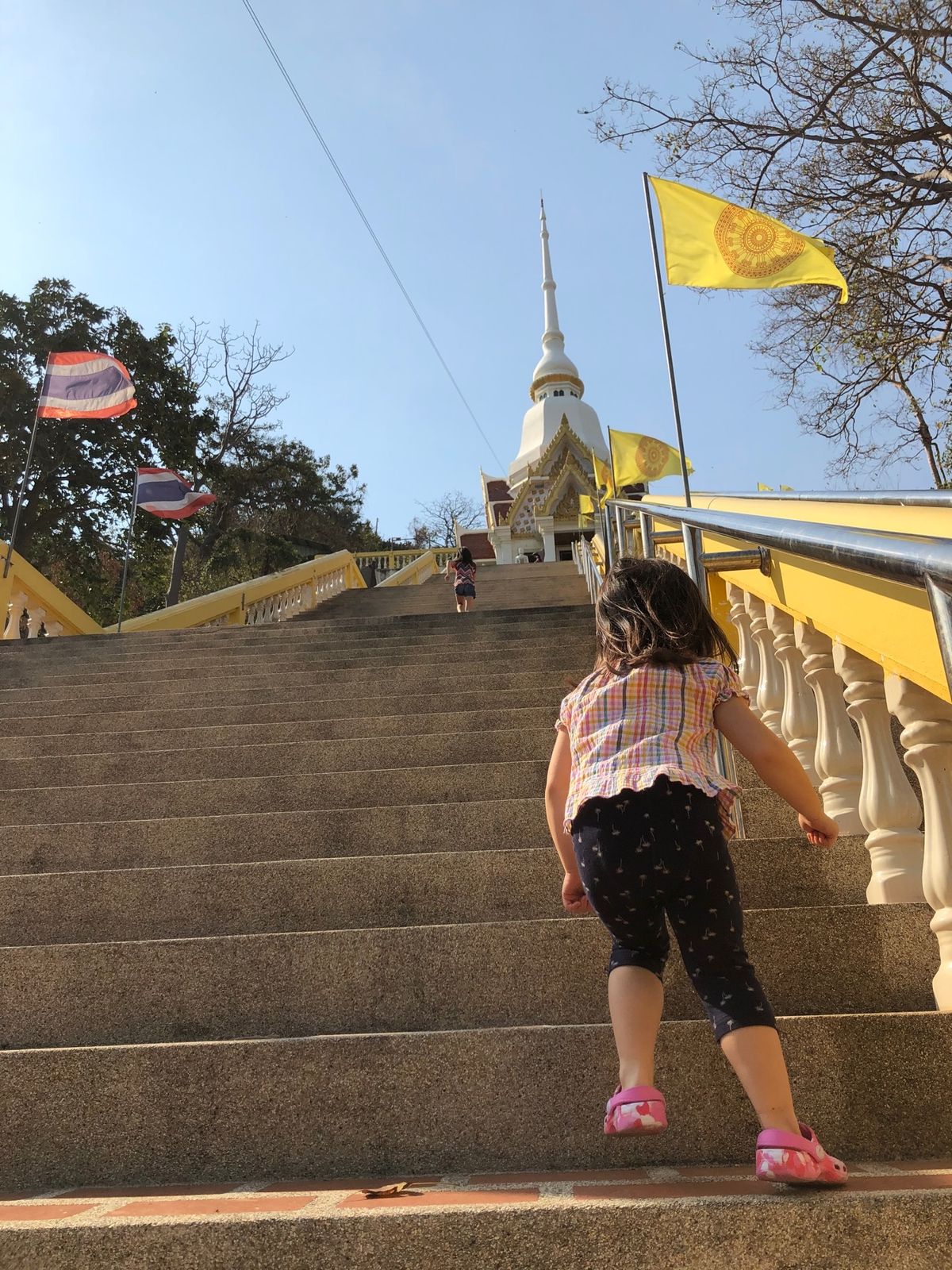 カオタキアップ寺院、ホアヒンナイトマーケット