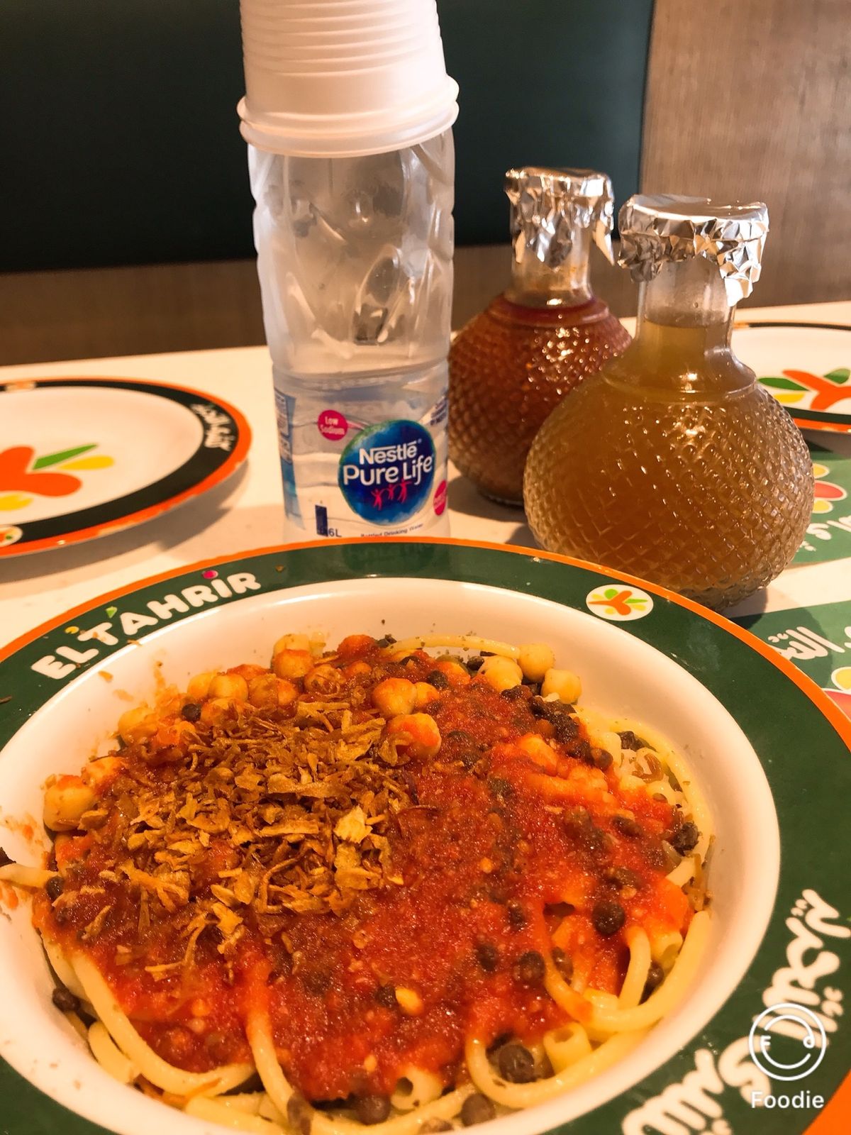 ファミレスみたいなお店で昼食。
そばめしみたいな感じでパスタとお米？っぽい...