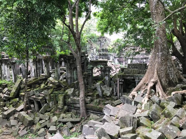 カンボジア・シェムリアップ「東南アジア3国-②」の写真