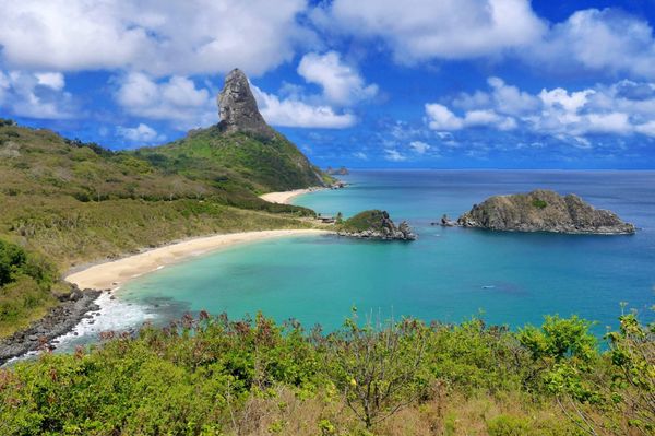 ブラジル・Natal「ブラジル旅」の写真：太平洋に浮かぶ島、ブラジルの世界遺産であ...