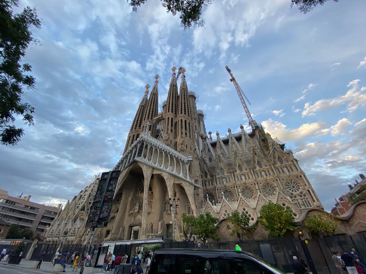 雰囲気も食も建物も全てが好き！！
いつか本場のサッカーがみたい⚽️