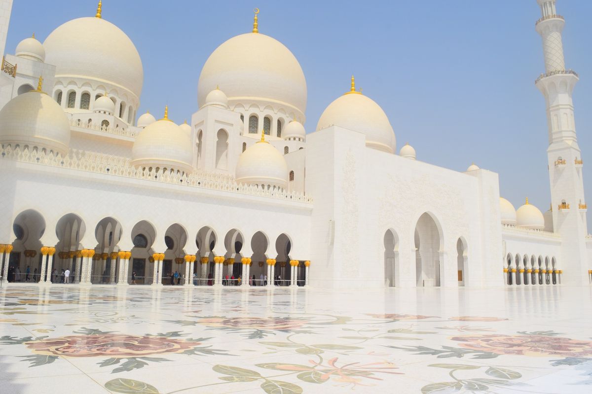 Abū DhabīはDubaiから離れてますが本当に行ってよかったです！