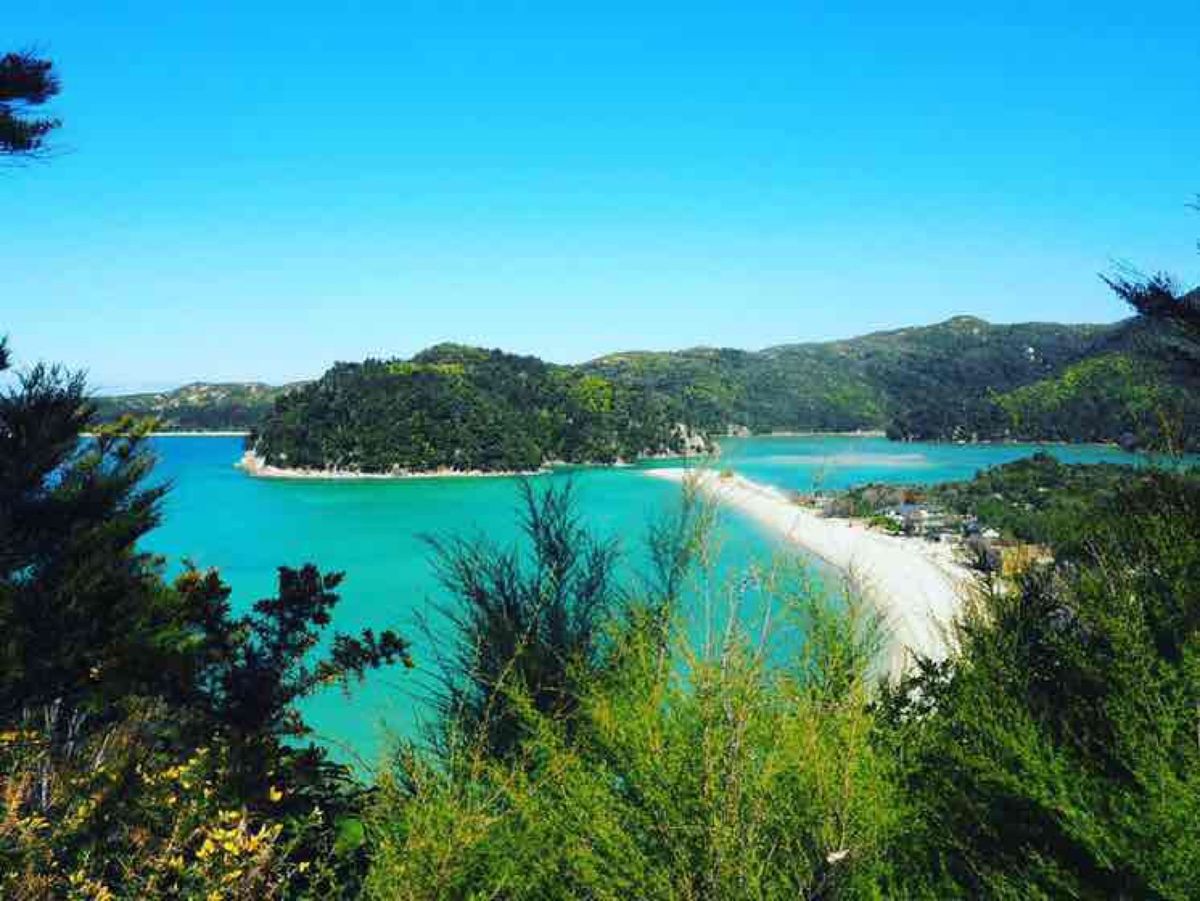 マラハウのロッジを拠点にエイベルタスマン国立公園へ

ここではシーカヤック...