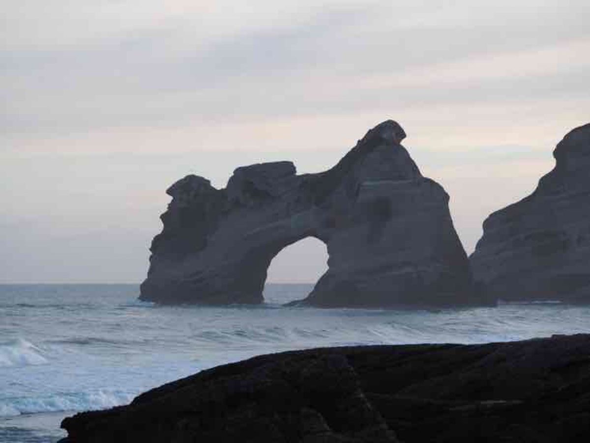 滞在3日目の早朝にセルフ後撮りをするためにサンライズが綺麗だというゴールデ...
