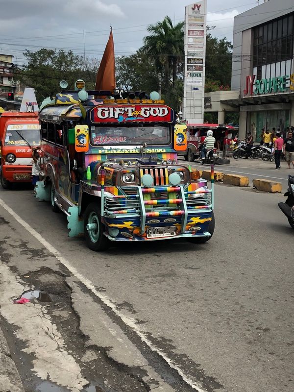 フィリピン・セブシティ「2020年 セブ島英語留学」の写真：Jeepney 