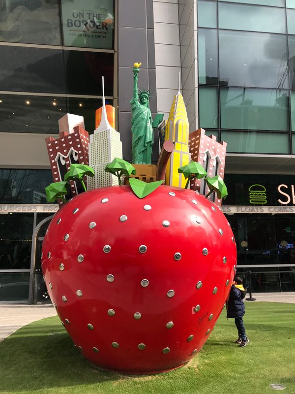 大韓民国 (韓国)・釜山「釜山」の写真：西面の街をぶらぶら散策。