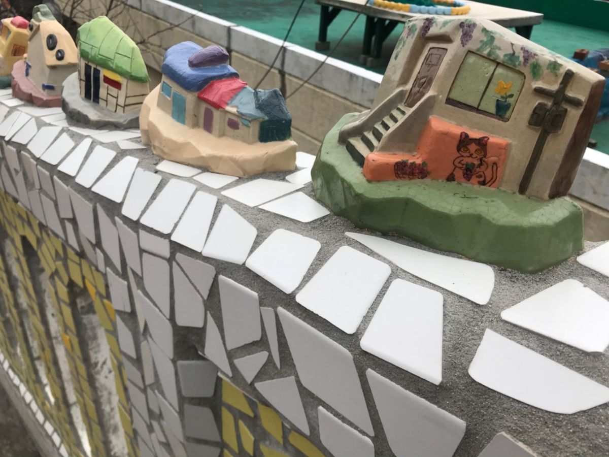 甘川文化村。
モザイクタイル貼り、見ていて楽しい♪