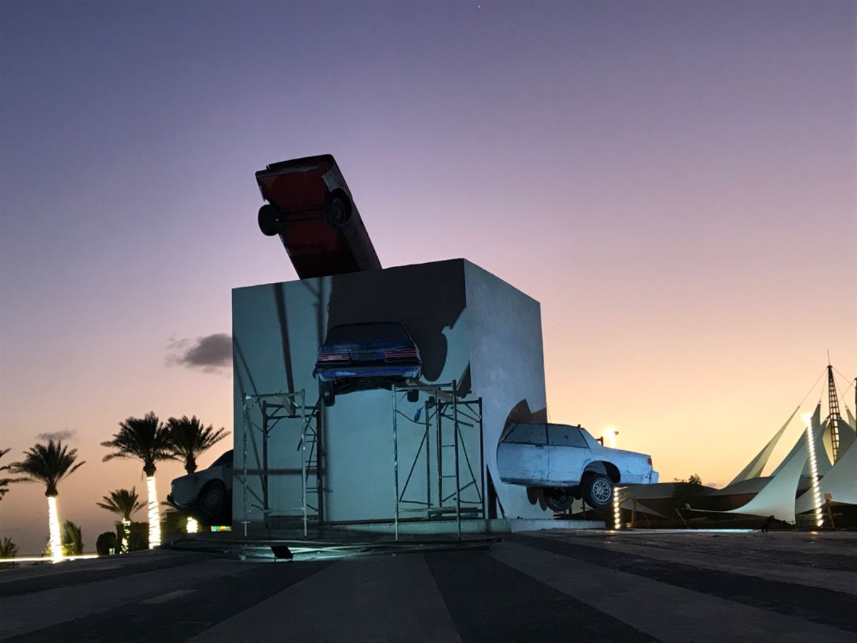 ジェッダの街。広いのでUberで移動しました。