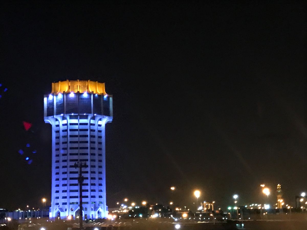 ジェッダの街。広いのでUberで移動しました。