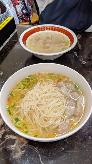 大橋頭の油飯と龍山寺のワンタンスープはマスト！
タイガーで帰るとき時間あれ...