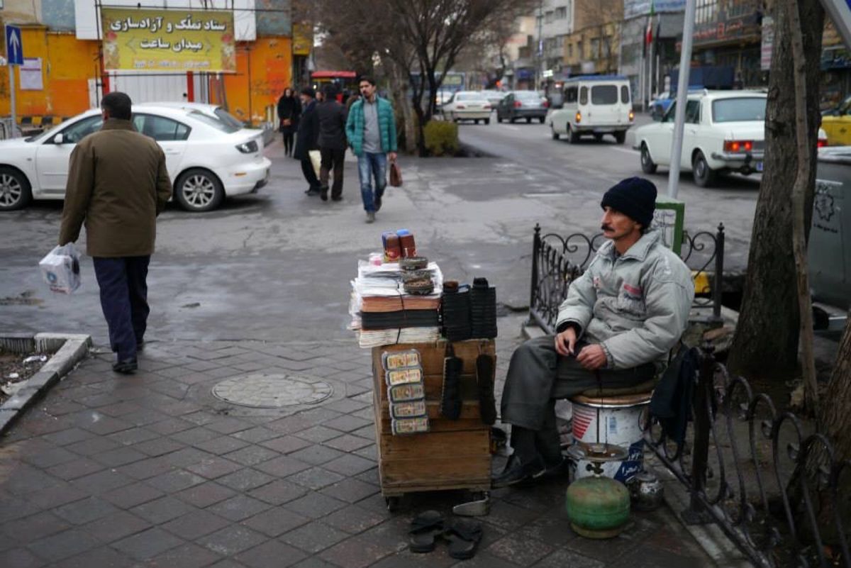 テヘランから電車で北西部の街タブリーズに来た。
12月なので一気に寒くなり...