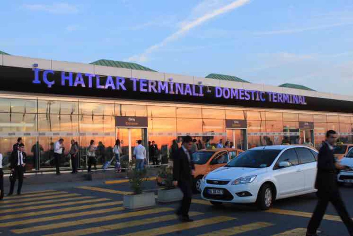 カッパドキアは、3回目だったけど、初めての気球ツアー。
高所恐怖症のメンバ...