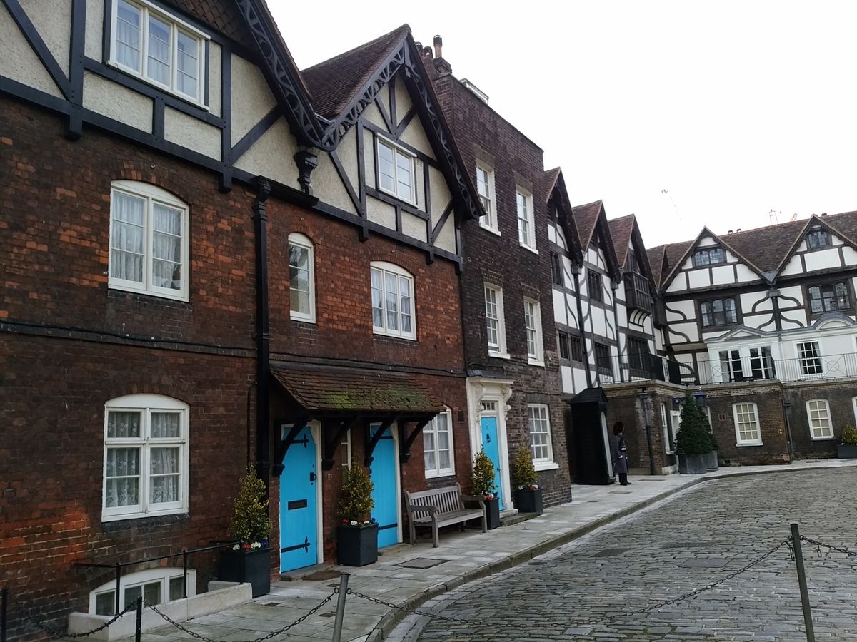 2/7
Tower of London→Tower Bridge→Lond...