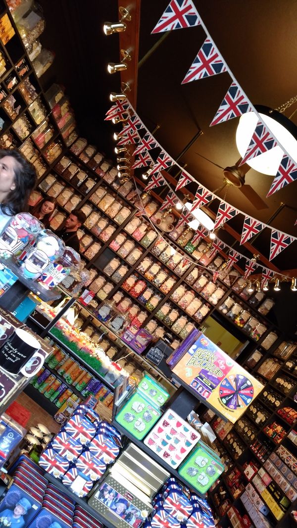 イギリス(英国)「Cambridge」の写真：アイザックニュートン、スティーヴンホーキ...