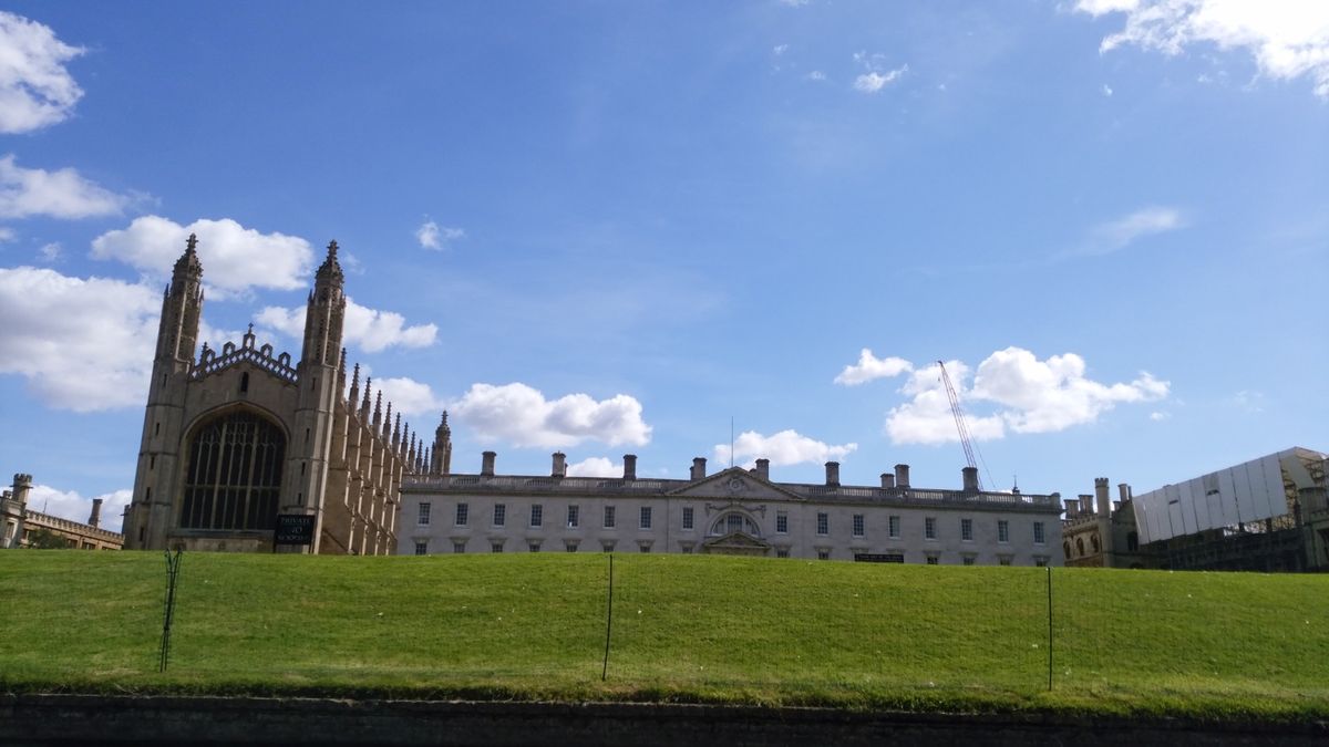 ケンブリッジ大学の中で最も有名と言っても過言ではないキングスカレッジ。造り...