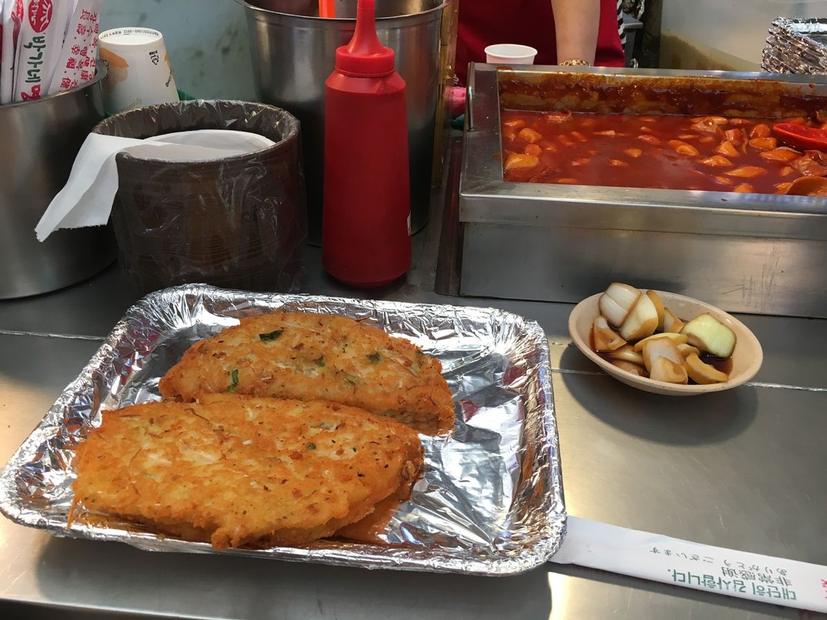 韓国と言ったら、チヂミ、海苔巻、フライドチキン！