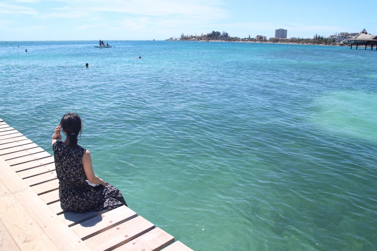 1/1 ヌメア
お店も休みが多く、離島に行こうと思ったら水上タクシーも運...