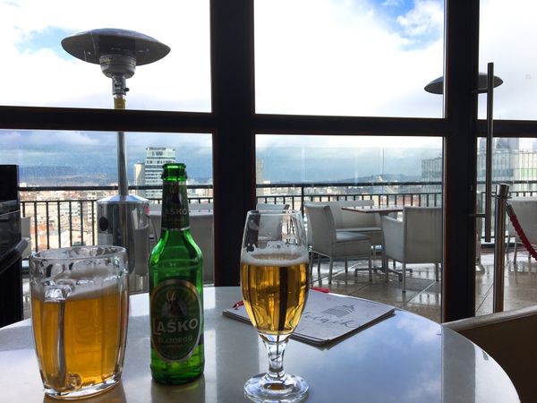 スロベニア・リュブリャーナ「リュブリャーナ(3)」の写真：sky scraperでビール🍻
お酒は...