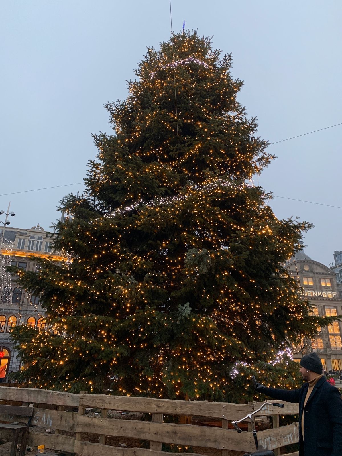 オランダで年越し😊
アムステルダム、ユトレヒト、ザーンセカンス！
どこもお...