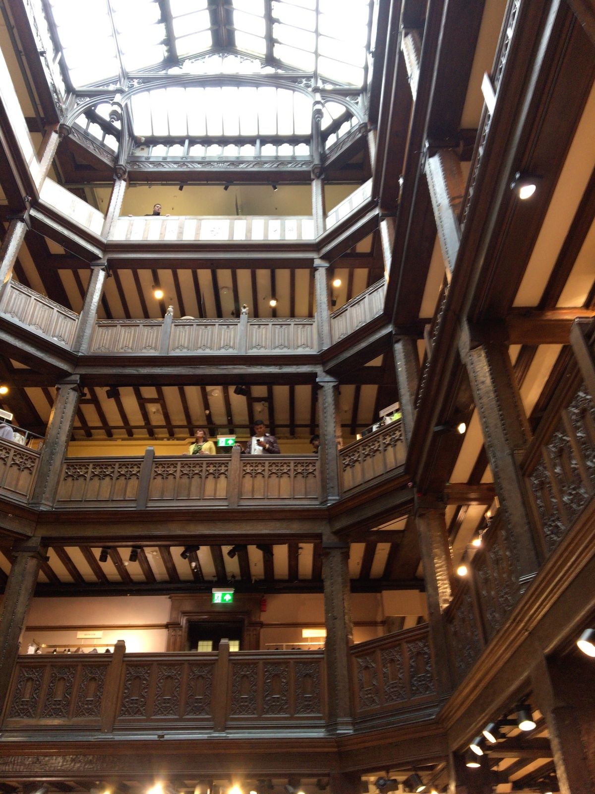 リバティデパート♡
スカーフたくさんゲット🧣