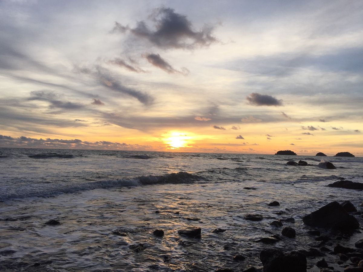 チャーン島の夕陽ととても美味しかったスープ