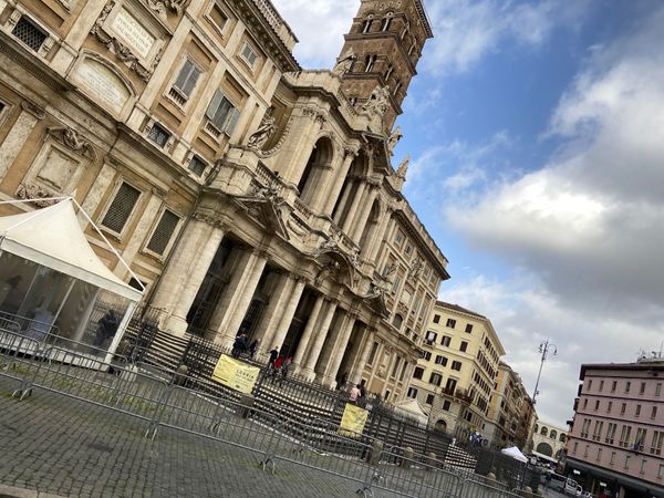 イタリア「ローマ」の写真：空港移動はなるべくバスにしている。
ちょ...