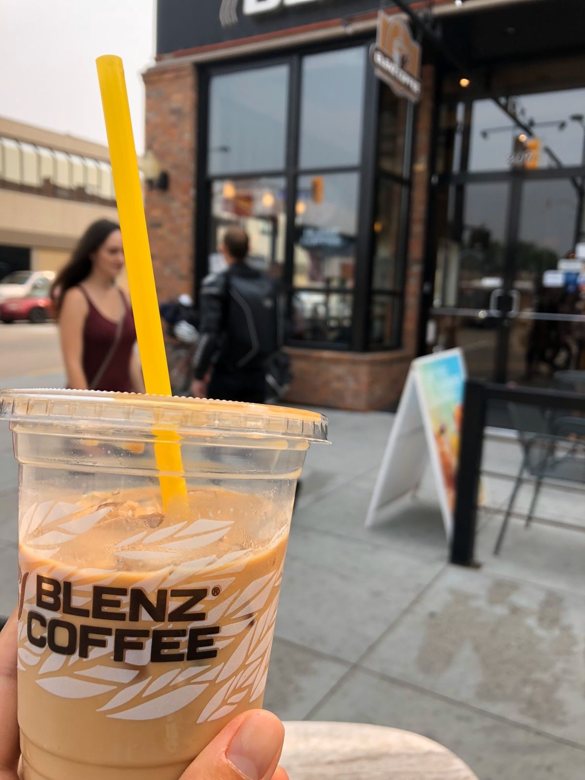 バンクーバー 滞在中に1人で英語のロッキー山脈ツアーに参加。バスで出会った...