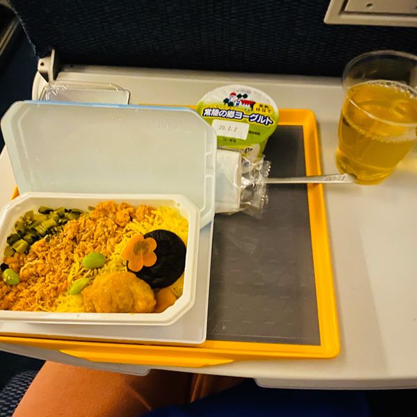 アメリカ(米国)・ワシントンD.C.「コロンビアへの途中」の写真：this month menu when...