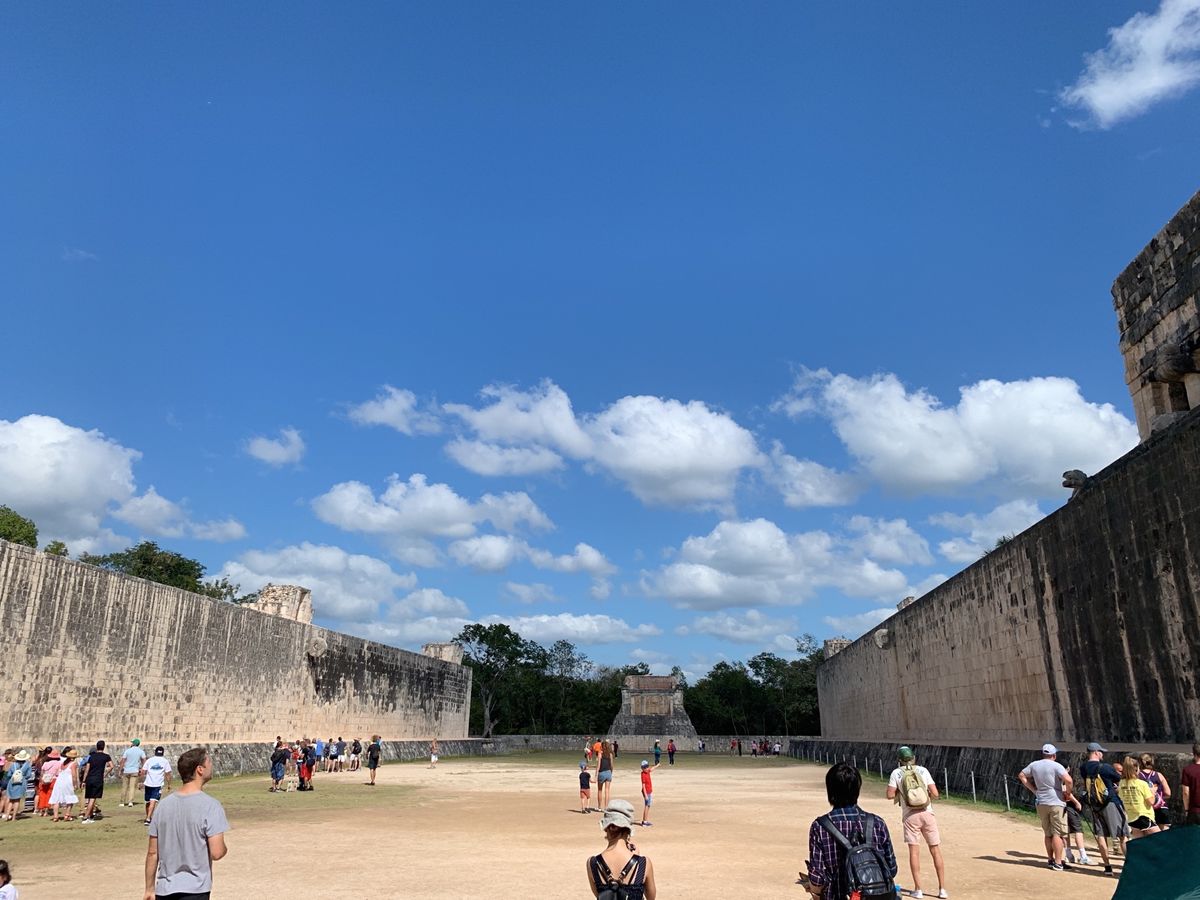 チチェン•イッツァとイキル•セノーテ