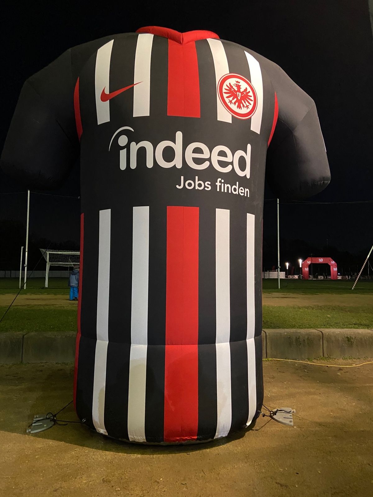 やっと来れたCommerzbank Arena！
Eintrachtのホー...