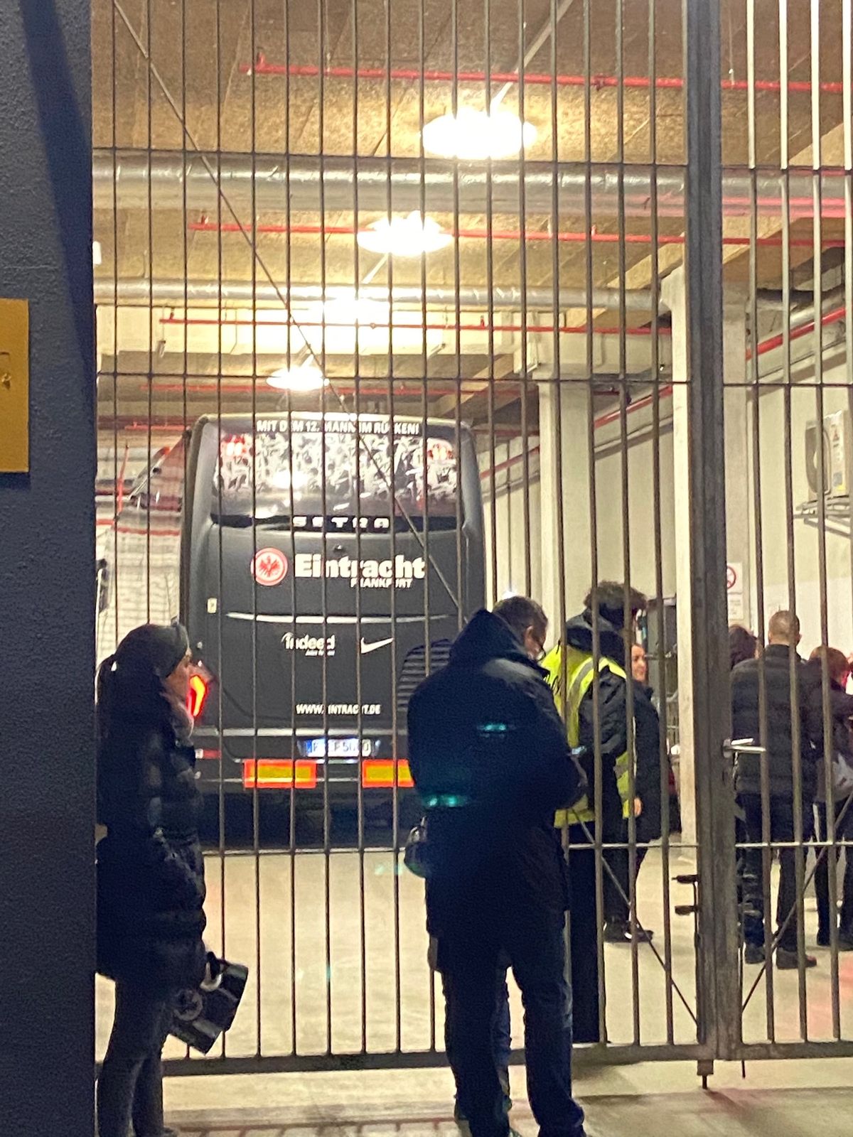 やっと来れたCommerzbank Arena！
Eintrachtのホー...