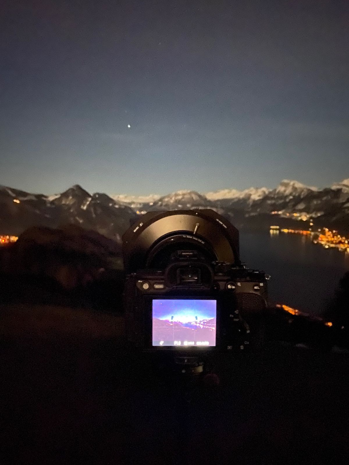 ラストタイムラプス。寒い。
月は満月。