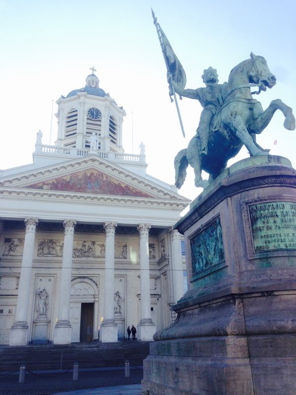 ベルギー・ブリュッセル「ブリュッセル」の写真：王宮
外も中も立派