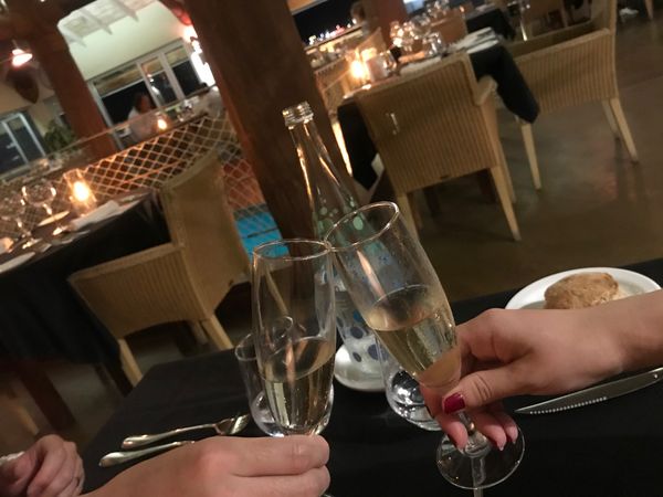 ニューカレドニア・ヌメア「ニューカレドニア🏝夫婦旅行」の写真：大晦日　水上レストランでのディナー
ne...