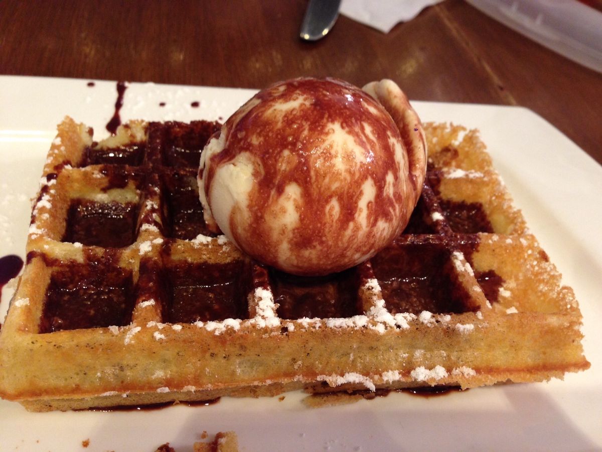 メゾンドダンドアのワッフルが美味♡