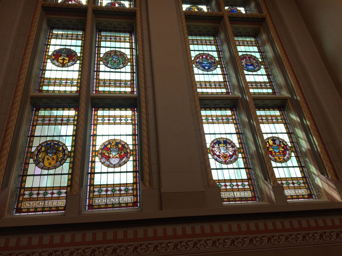 アムステルダムの王立美術館は、
中が広々していて人はたくさんでも見て回りやすい。