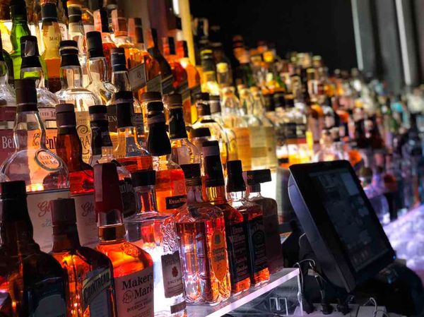 フィリピン・マニラ「マニラ」の写真：Bank Bar