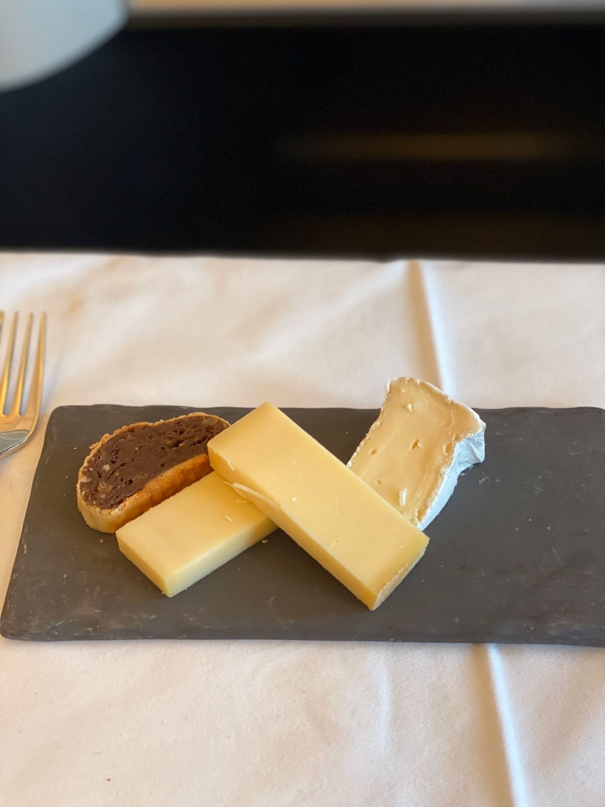 機内食。スイス旅行終了です！